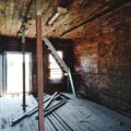 Jak ocieplić stary dom od wewnątrz bez generalnego remontu?