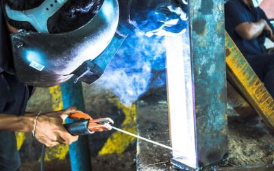 Jaki gaz do spawania stali sprawdzi się w warsztacie?