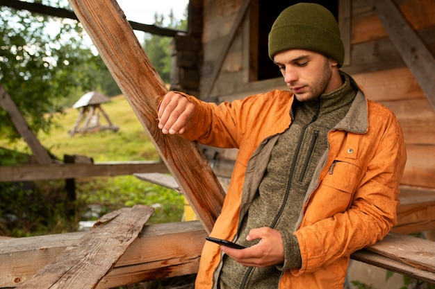 Jak wybudować dom z drewna i na co zwrócić uwagę?