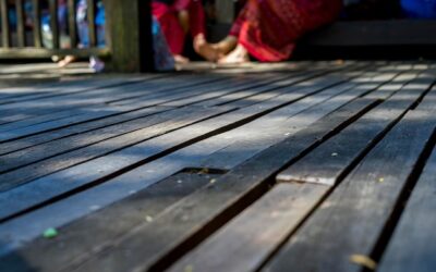 Jakie drewno na legary pod taras sprawdzi się w polskich warunkach?