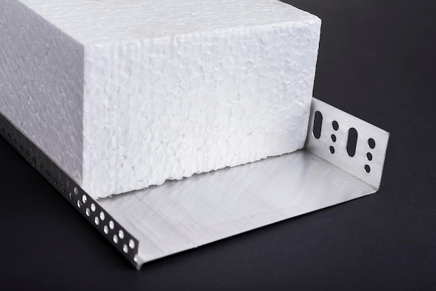 Jakiej grubości styropian wybrać do ocieplenia domu?