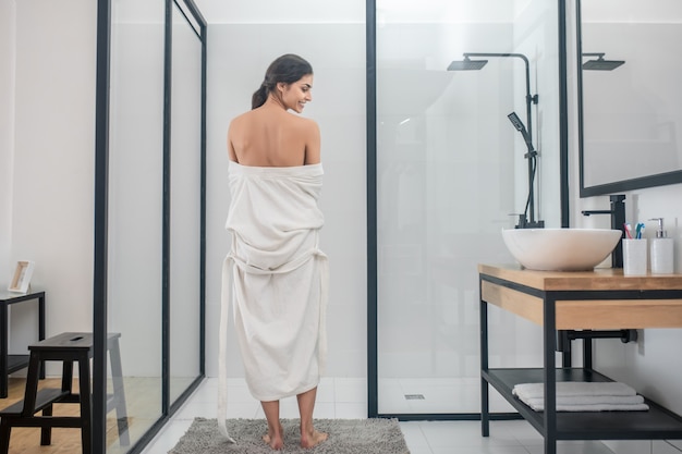 Prysznic walk-in jak zrobić bez zbędnych komplikacji?