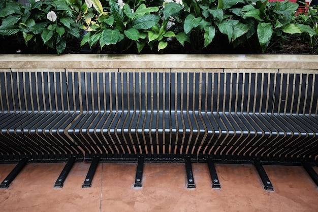 Jak wymurować grilla ogrodowego, by służył przez lata?